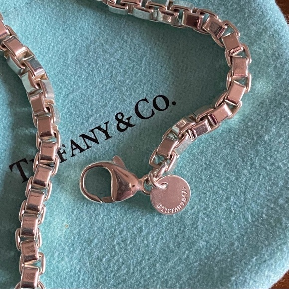 NWB Tiffany & Co. Venetian Link Bracelet Sterling Silver - Picture 8 of 12